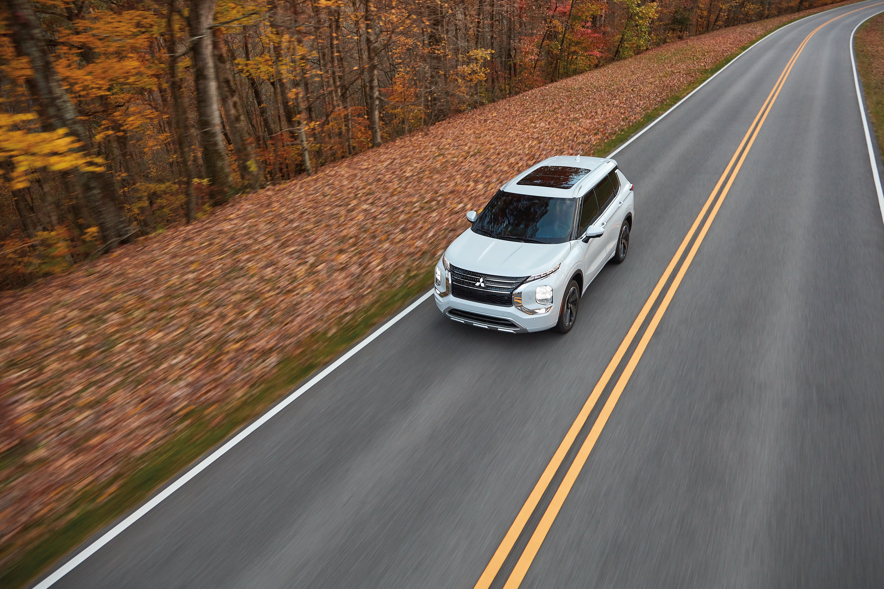 Mitsubishi Retail Graphic OUTLANDER 31