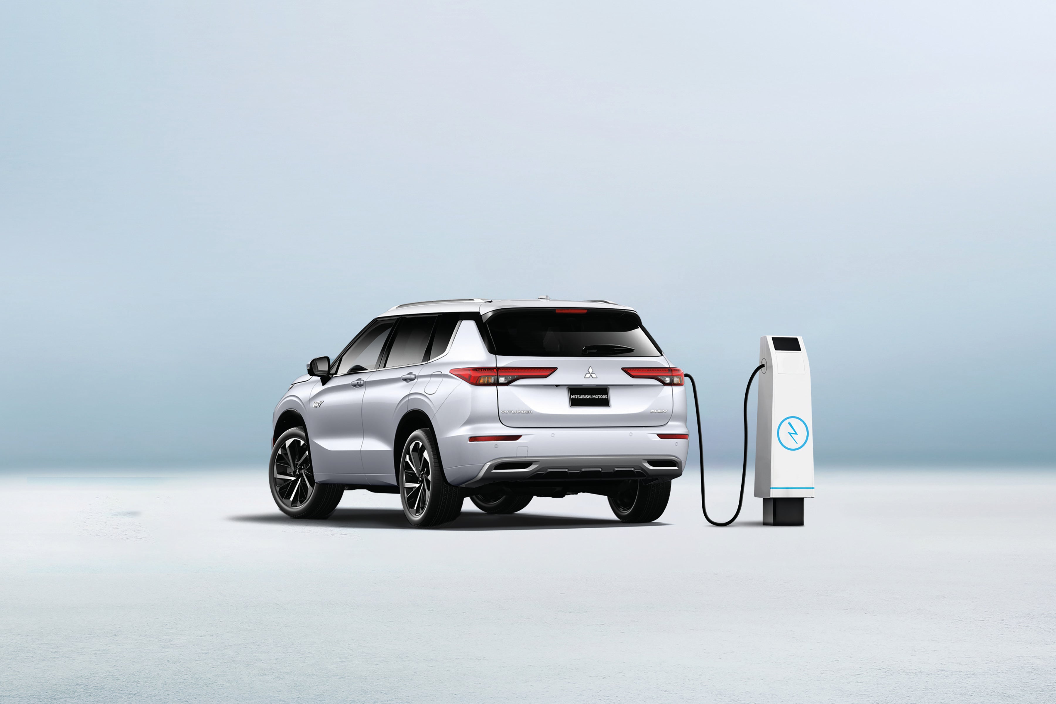 Mitsubishi Retail Graphic OUTLANDER PHEV 33